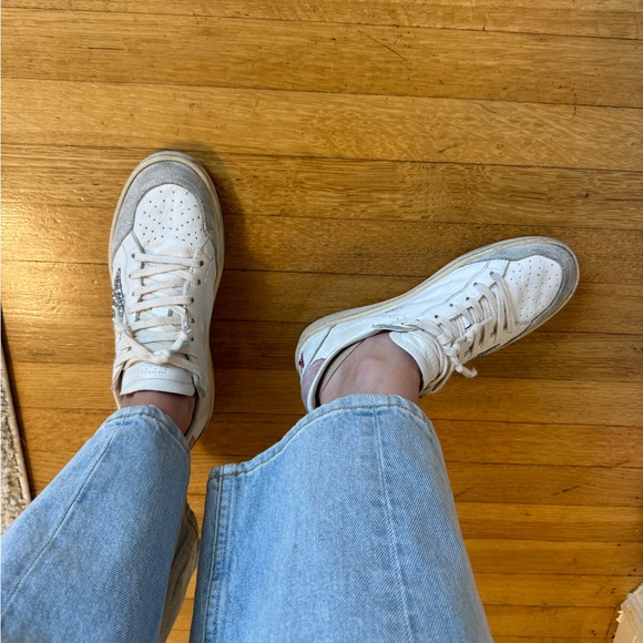 Rome, Italy Flagship - Golden Goose Deluxe Brand Ballstar Size 38 - Picture 7 of 9